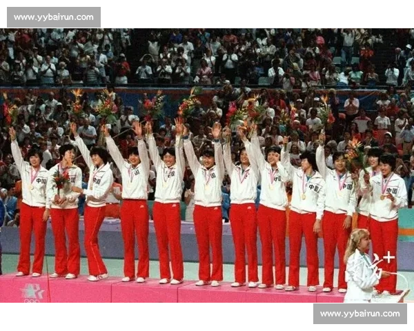 双姝闪耀!中国女篮女排双夺冠 双姝闪耀!中国女篮女排双夺冠
